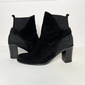 Donna Karan New York velvet booties, DKNY black velvet booties, heeled booties
